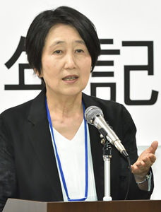 谷本　公子　元校長先生（第28代）