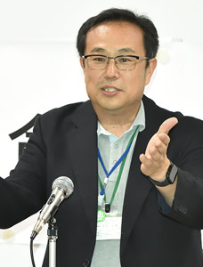 尾花　弘教　副会長（44回生）