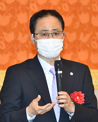 学校長挨拶 森本 成己校長先生(第30代)