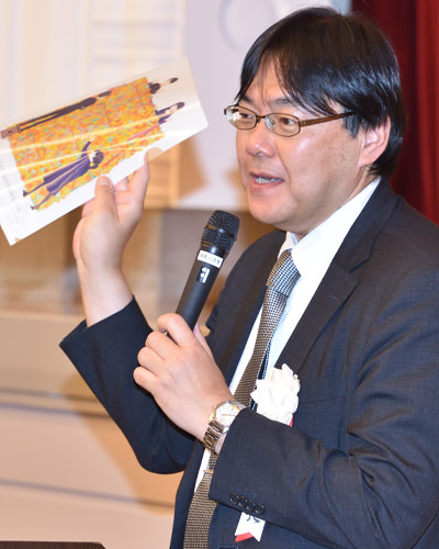 会務報告、新旧役員紹介 道谷 卓会長(35回生)