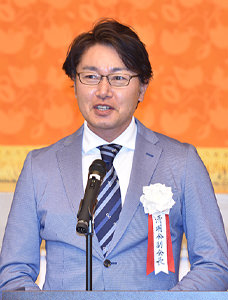 閉会 小林 進 副会長(39回)