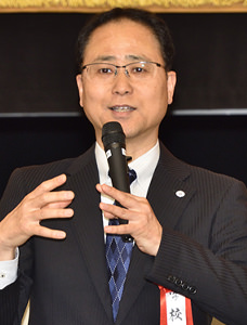 学校長挨拶 森本 成己 校長先生(第30代)