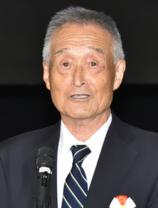 来賓挨拶 吉井 宏一郎 元校長先生(第21代)