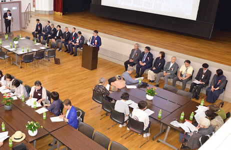 小林 進 新会長 (39回生)